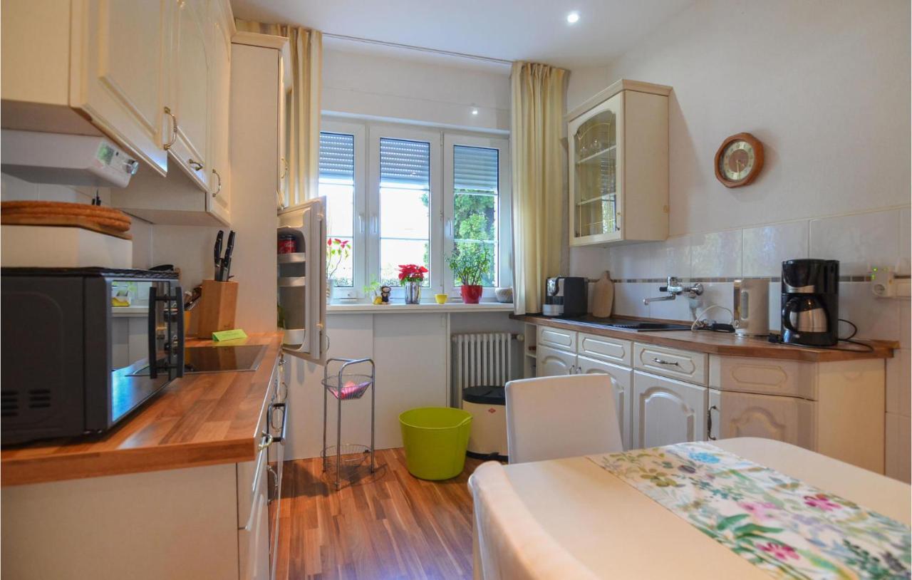 2 Bedroom Lovely Home In Berlin Exteriör bild