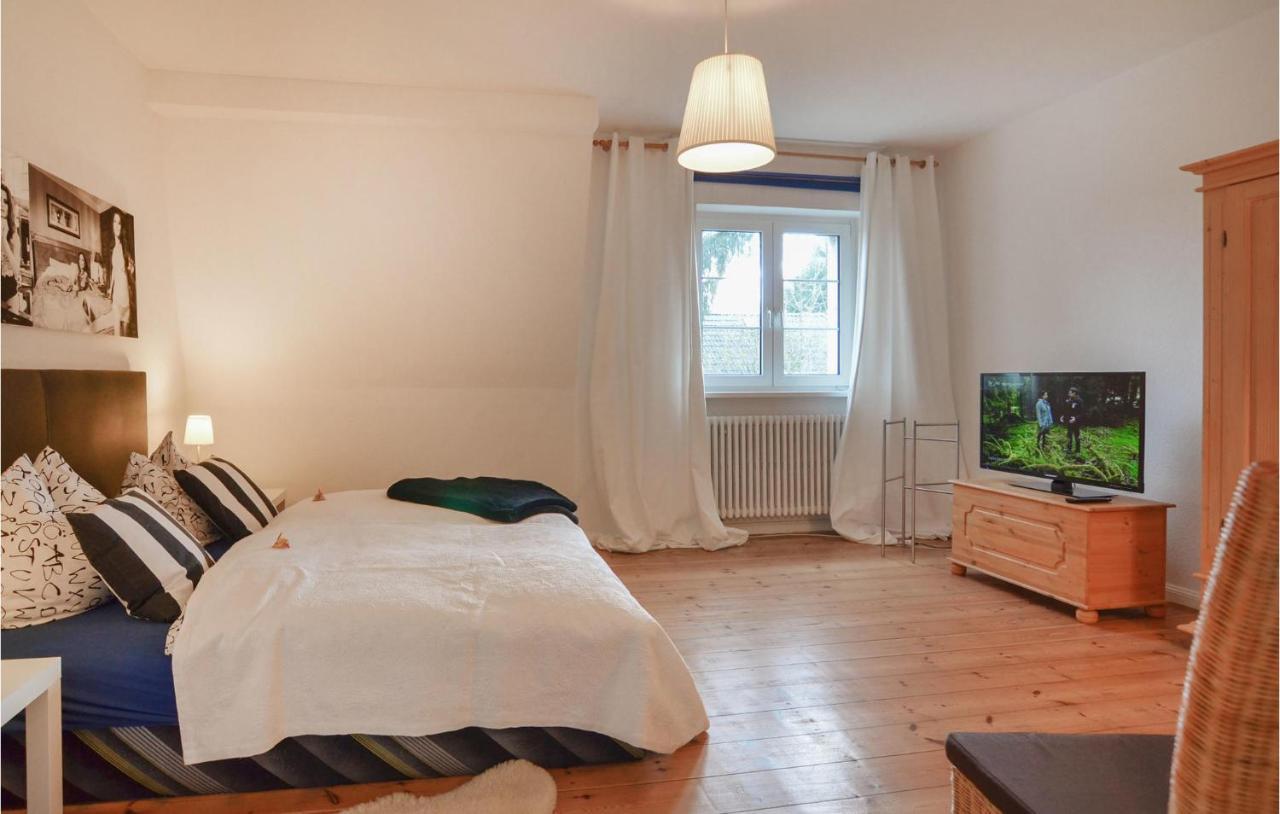 2 Bedroom Lovely Home In Berlin Exteriör bild